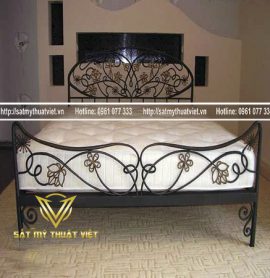Mẫu giường sắt mỹ thuật STV - G024
